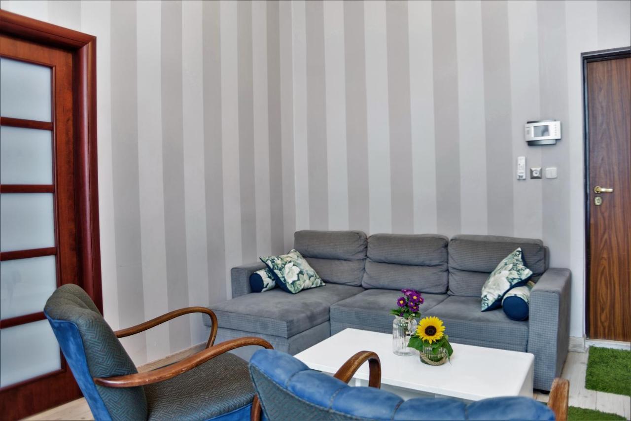ワルシャワApartament Chmielna Bisアパートメント エクステリア 写真